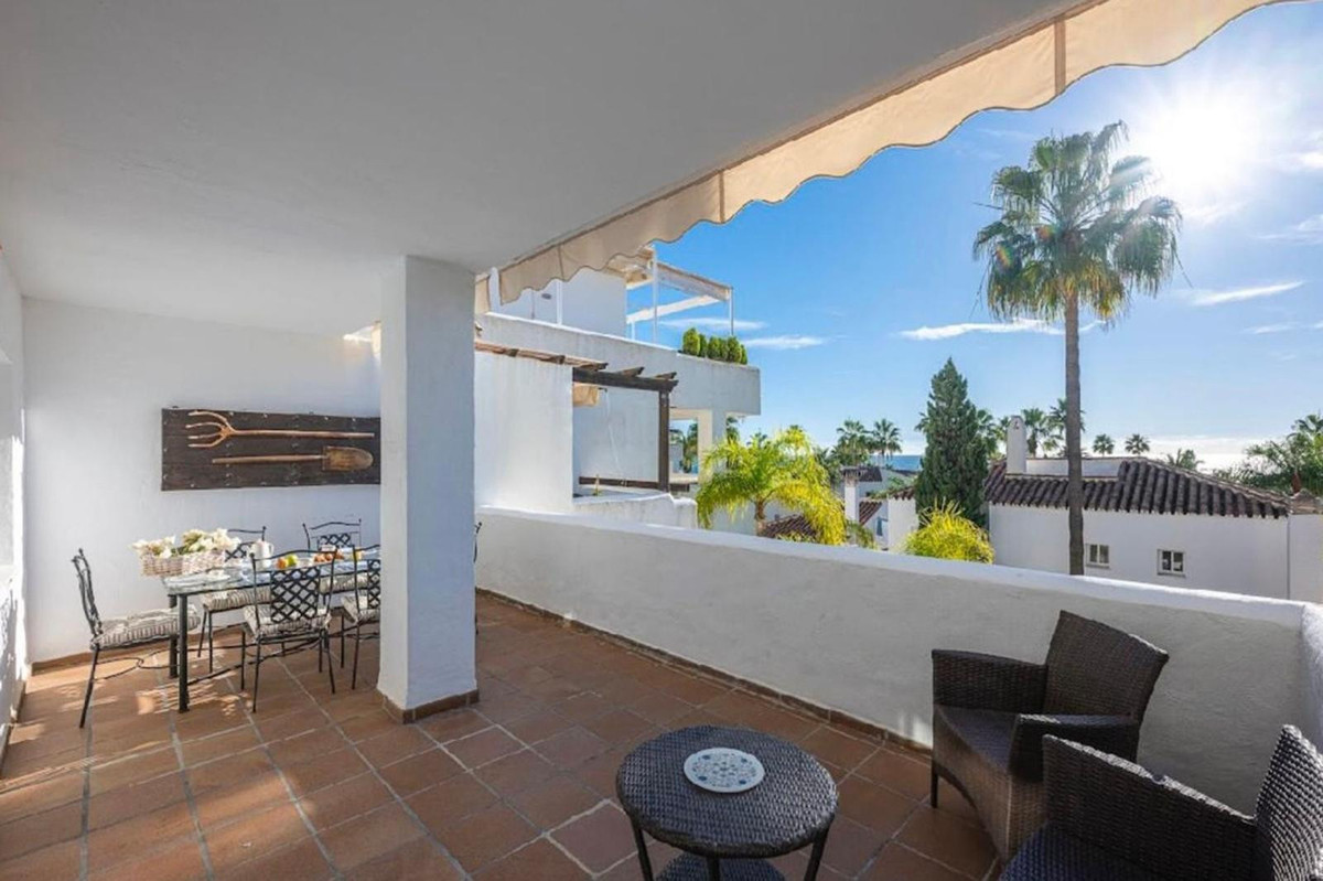 Appartement te koop in Bahía de Marbella | 4 slaapkamers H5402458