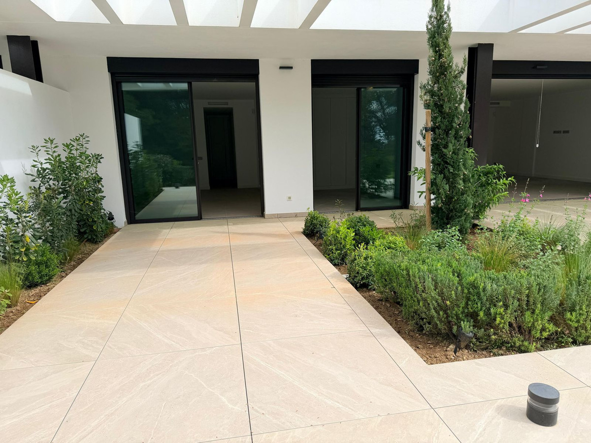 Huis te koop in Bahía de Marbella | 2 slaapkamers H5430595