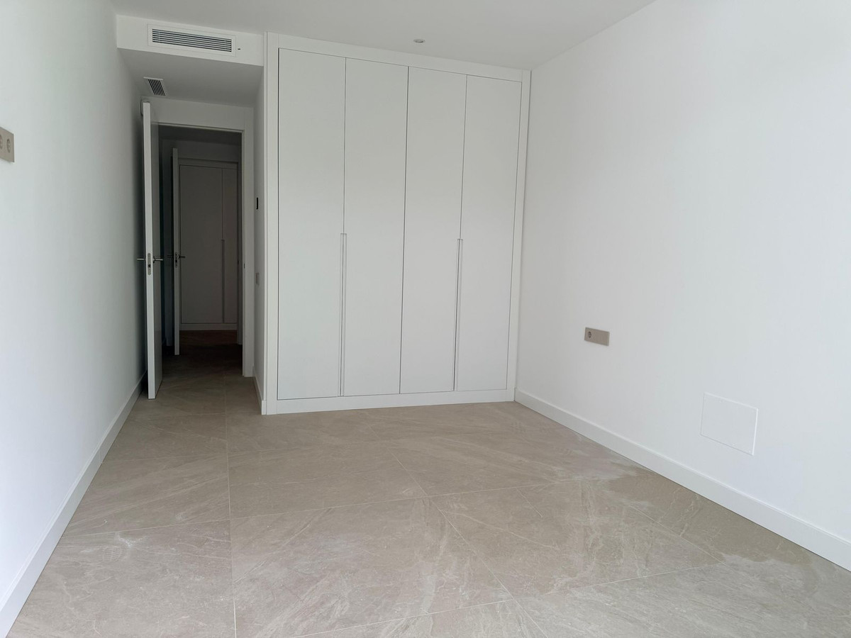 Huis te koop in Bahía de Marbella | 2 slaapkamers H5430595
