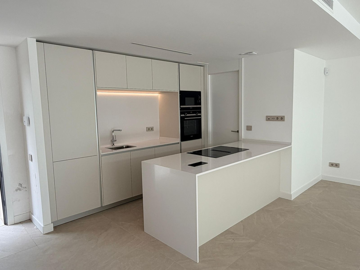 Huis te koop in Bahía de Marbella | 2 slaapkamers H5430595