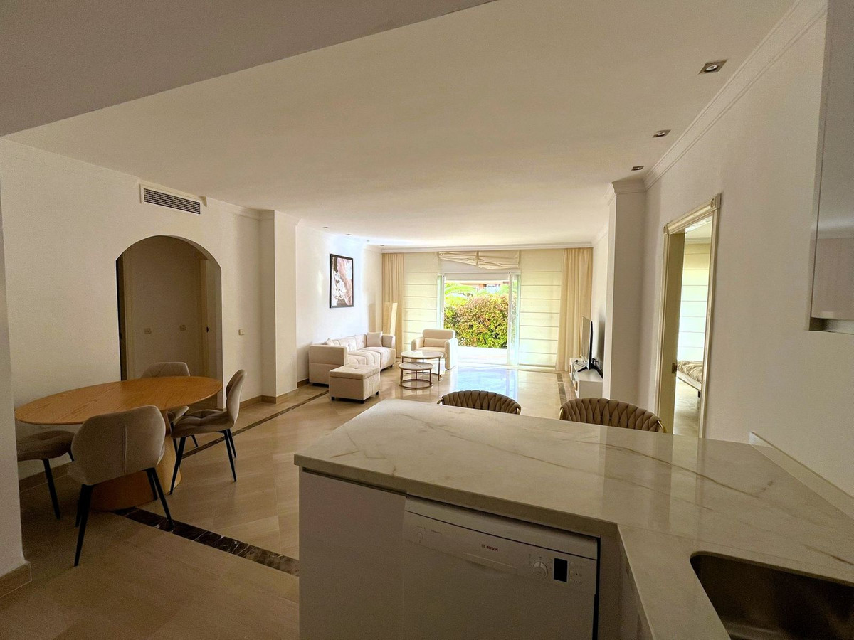 Property main view 33