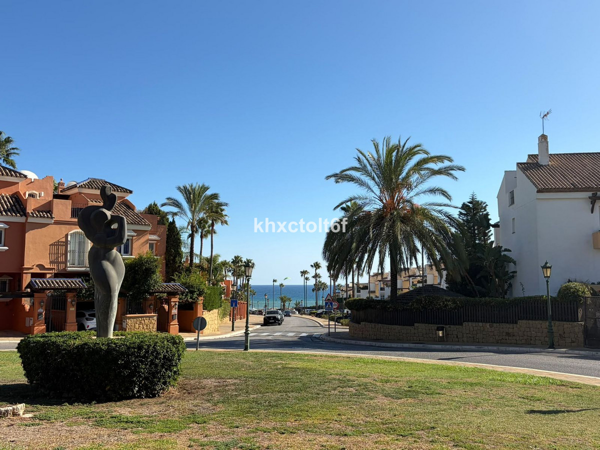 Appartement te koop in Bahía de Marbella | 2 slaapkamers H5491936