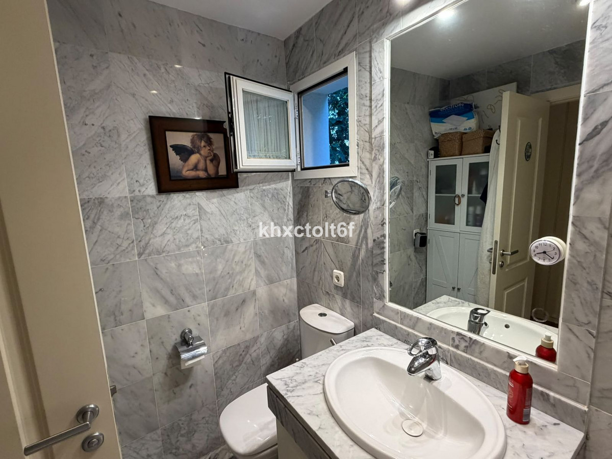 Appartement te koop in Bahía de Marbella | 2 slaapkamers H5491936