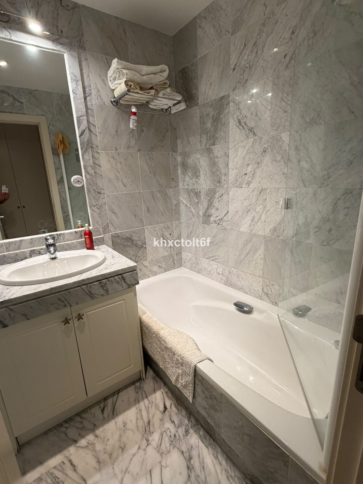 Appartement te koop in Bahía de Marbella | 2 slaapkamers H5491936