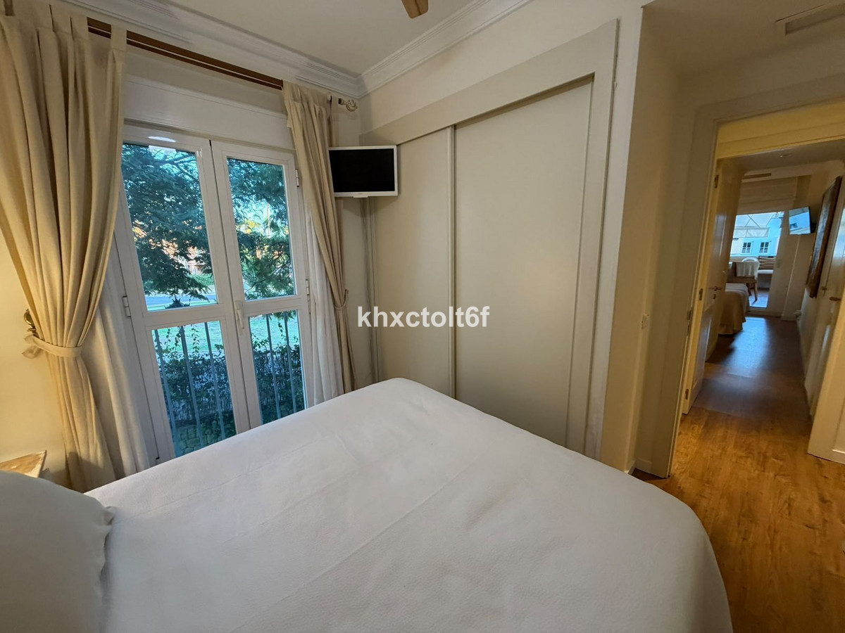 Appartement te koop in Bahía de Marbella | 2 slaapkamers H5491936