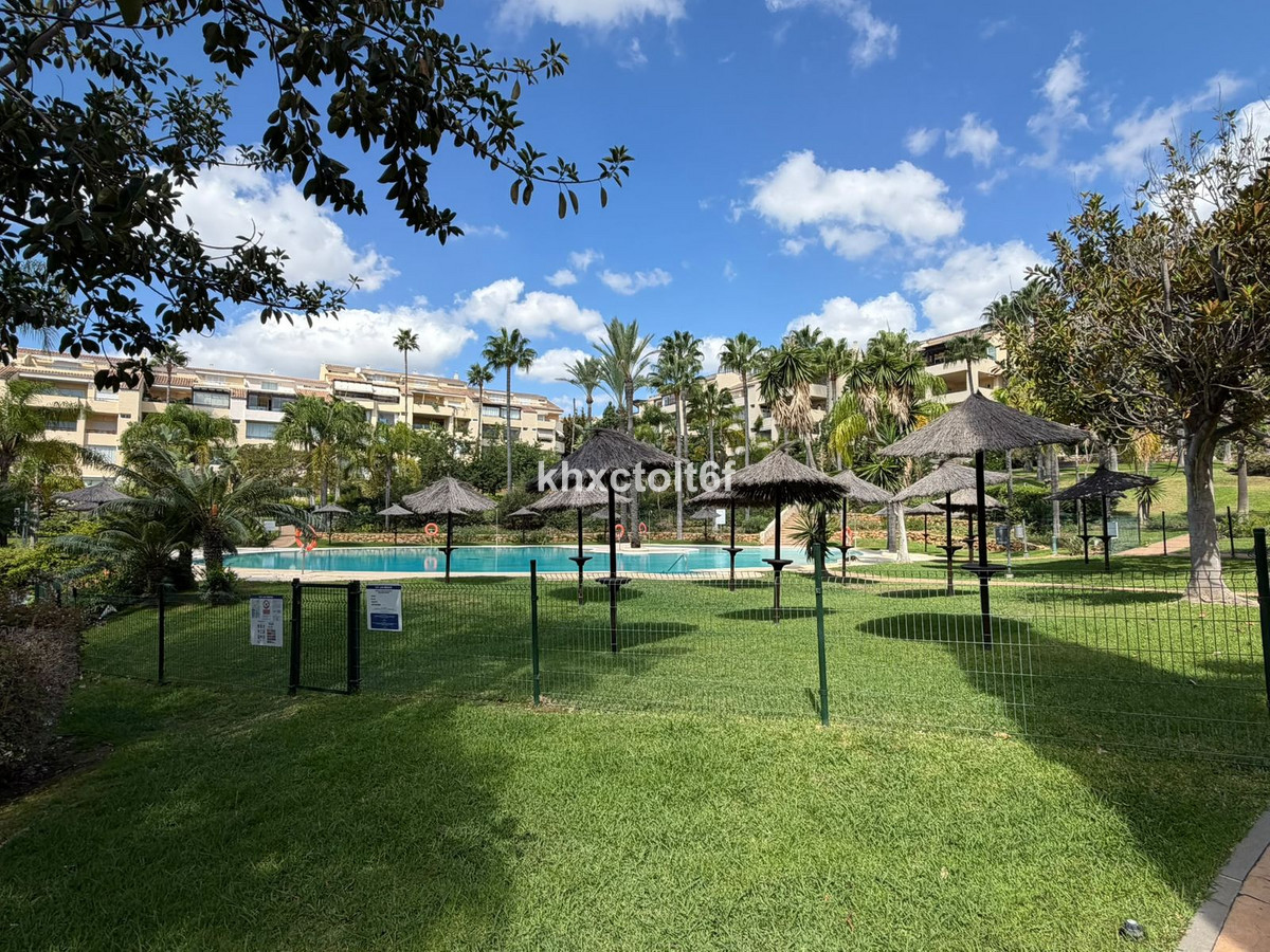Appartement te koop in Bahía de Marbella | 2 slaapkamers H5491936