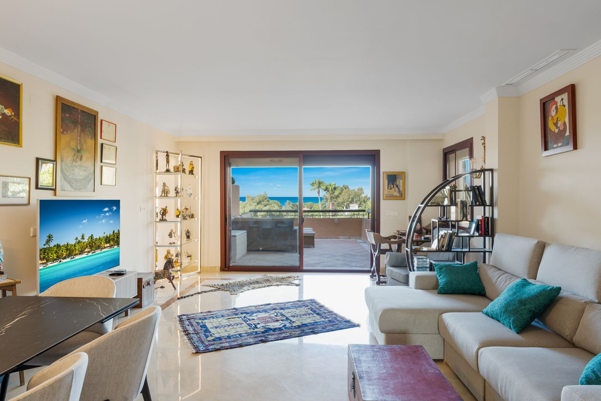 Appartement te koop in Bahía de Marbella | 3 slaapkamers H5492395