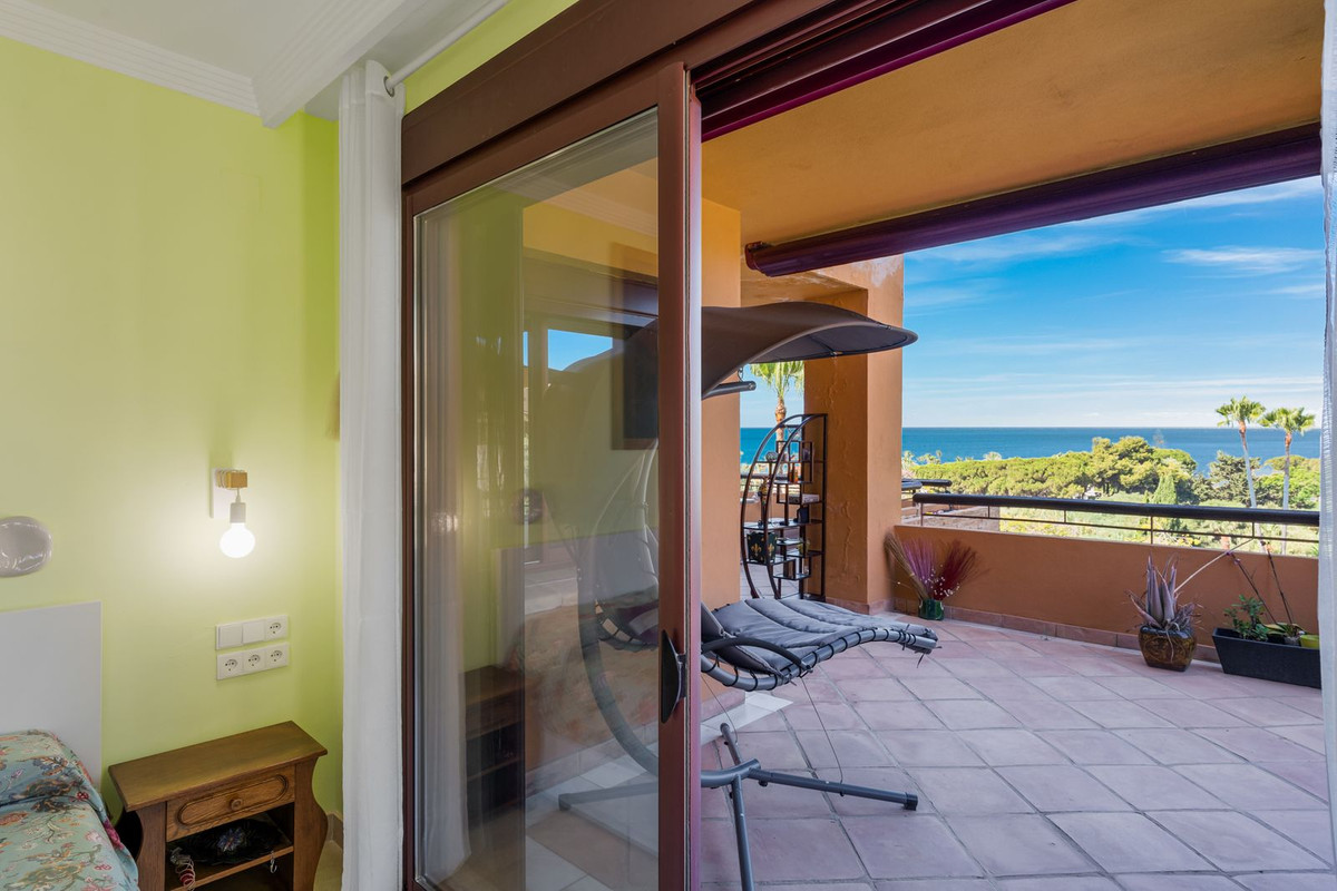 Appartement te koop in Bahía de Marbella | 3 slaapkamers H5492395
