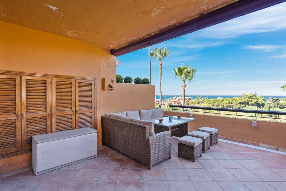 Appartement te koop in Bahía de Marbella | 3 slaapkamers H5492395