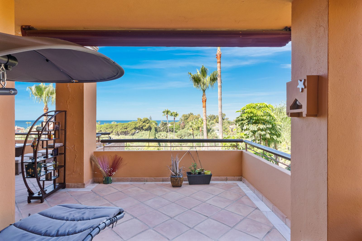 Appartement te koop in Bahía de Marbella | 3 slaapkamers H5492395