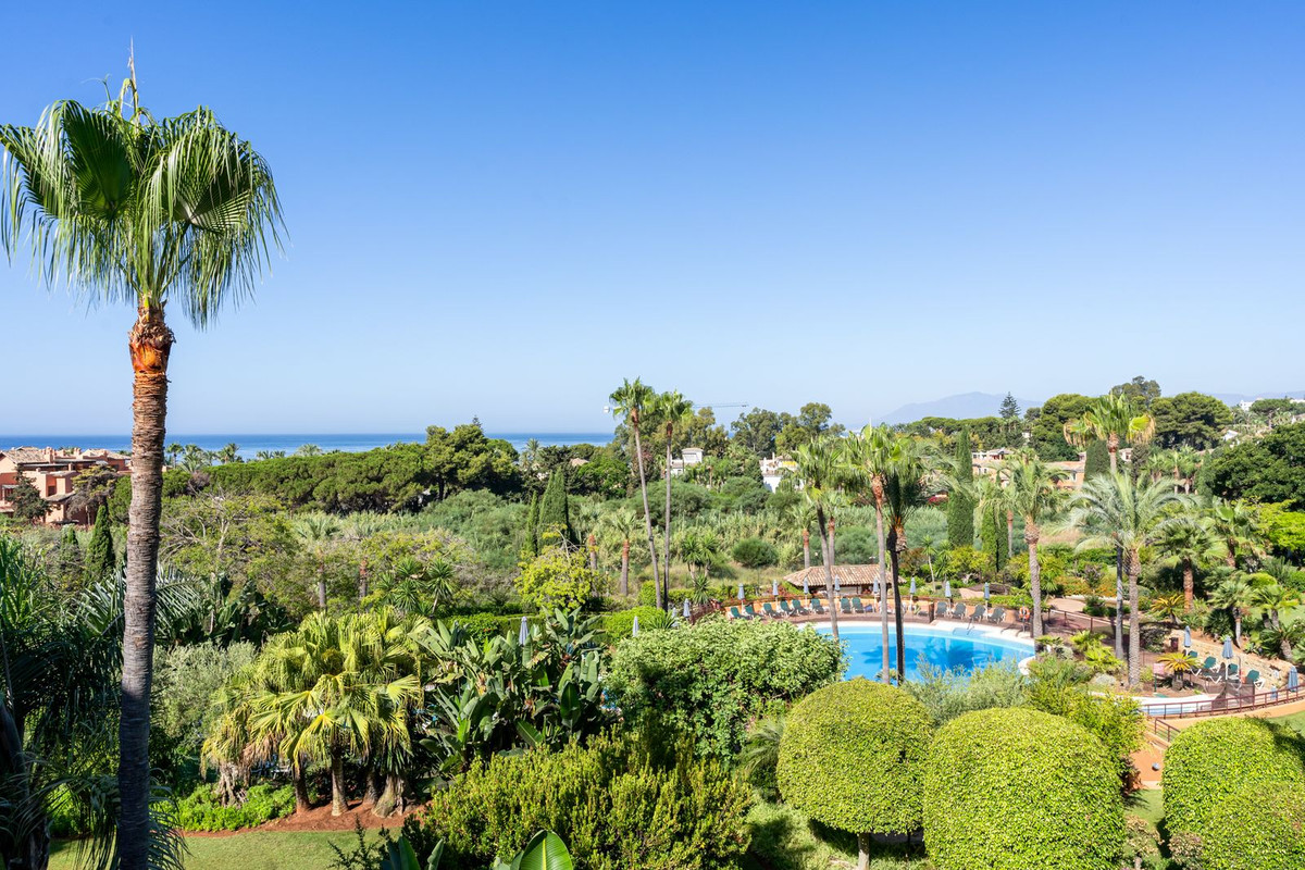 Appartement te koop in Bahía de Marbella | 3 slaapkamers H5492395