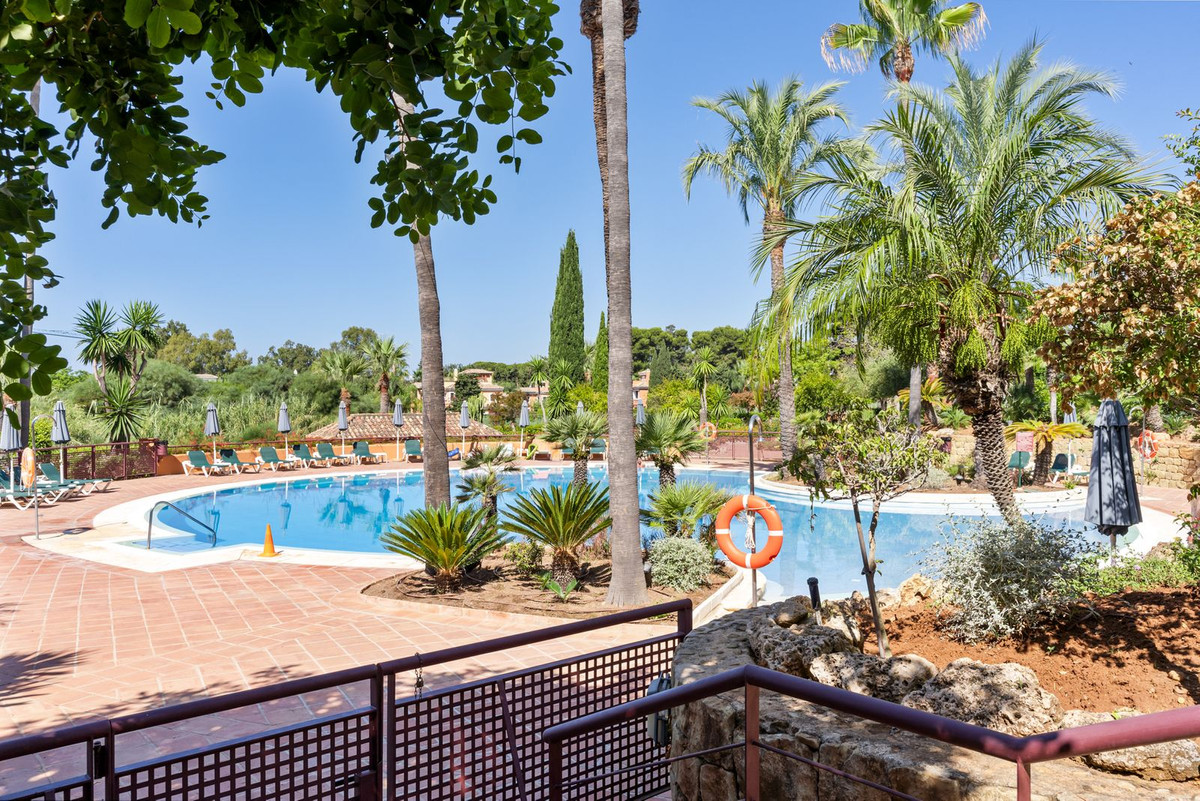 Appartement te koop in Bahía de Marbella | 3 slaapkamers H5492395