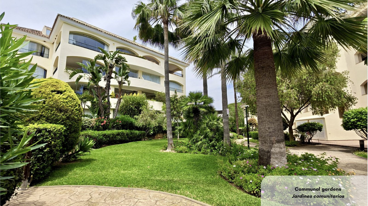 Appartement te koop in Bahía de Marbella | 3 slaapkamers H5498293