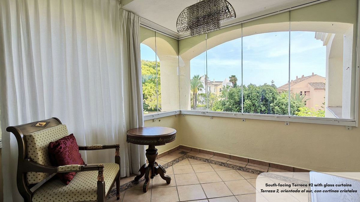 Appartement te koop in Bahía de Marbella | 3 slaapkamers H5498293