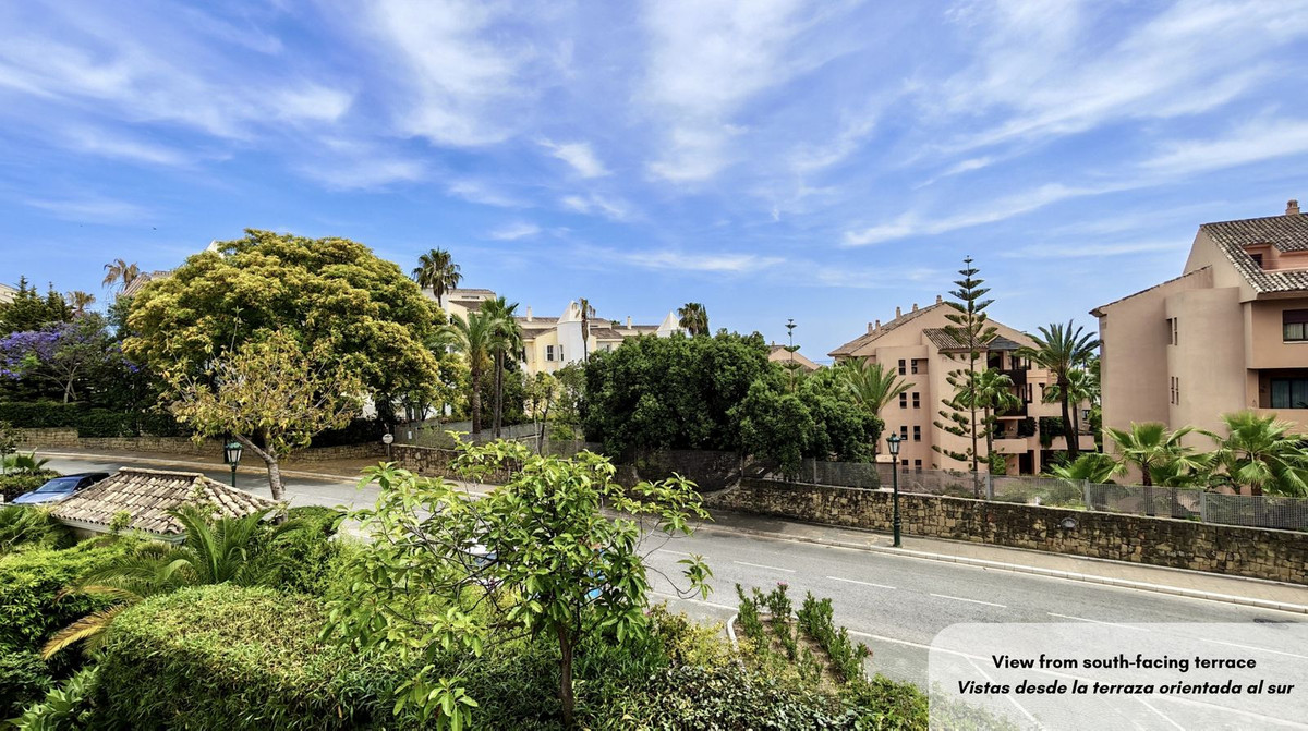 Appartement te koop in Bahía de Marbella | 3 slaapkamers H5498293