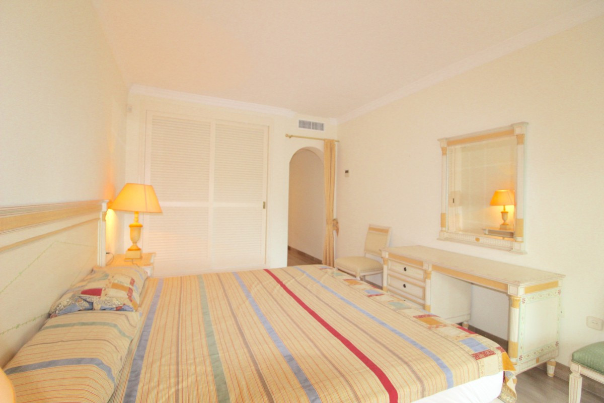Appartement te koop in Bahía de Marbella | 2 slaapkamers H5521084