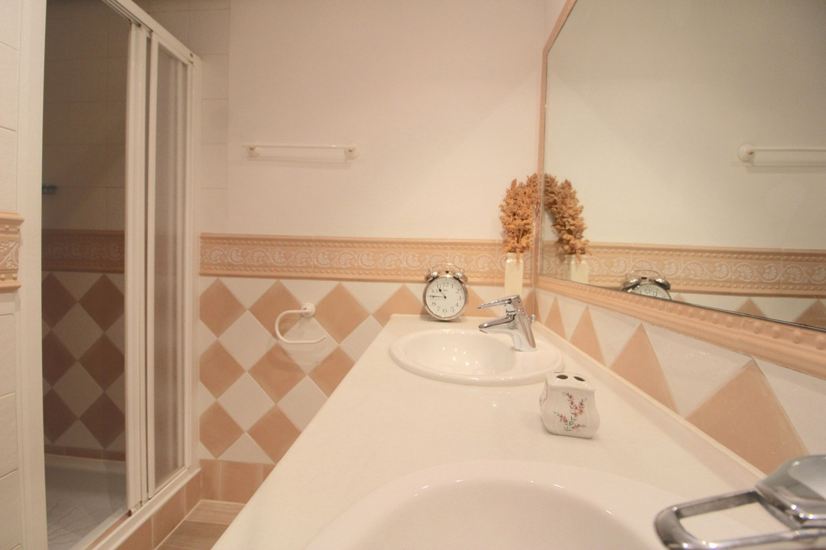 Appartement te koop in Bahía de Marbella | 2 slaapkamers H5521084