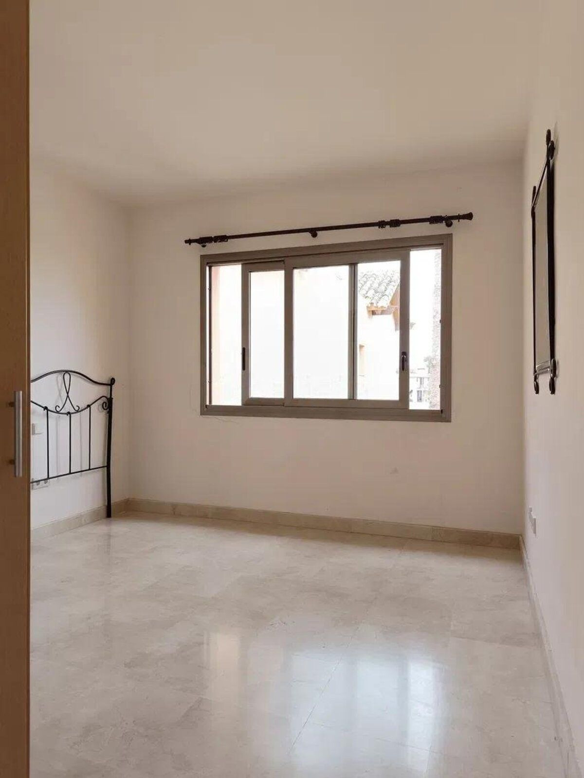 Appartement te koop in Bel Air | 2 slaapkamers H5017597