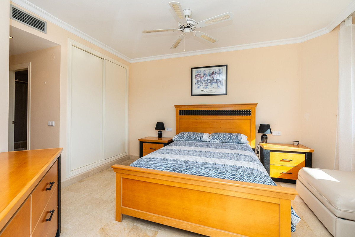 Appartement te koop in Bel Air | 2 slaapkamers H5078023