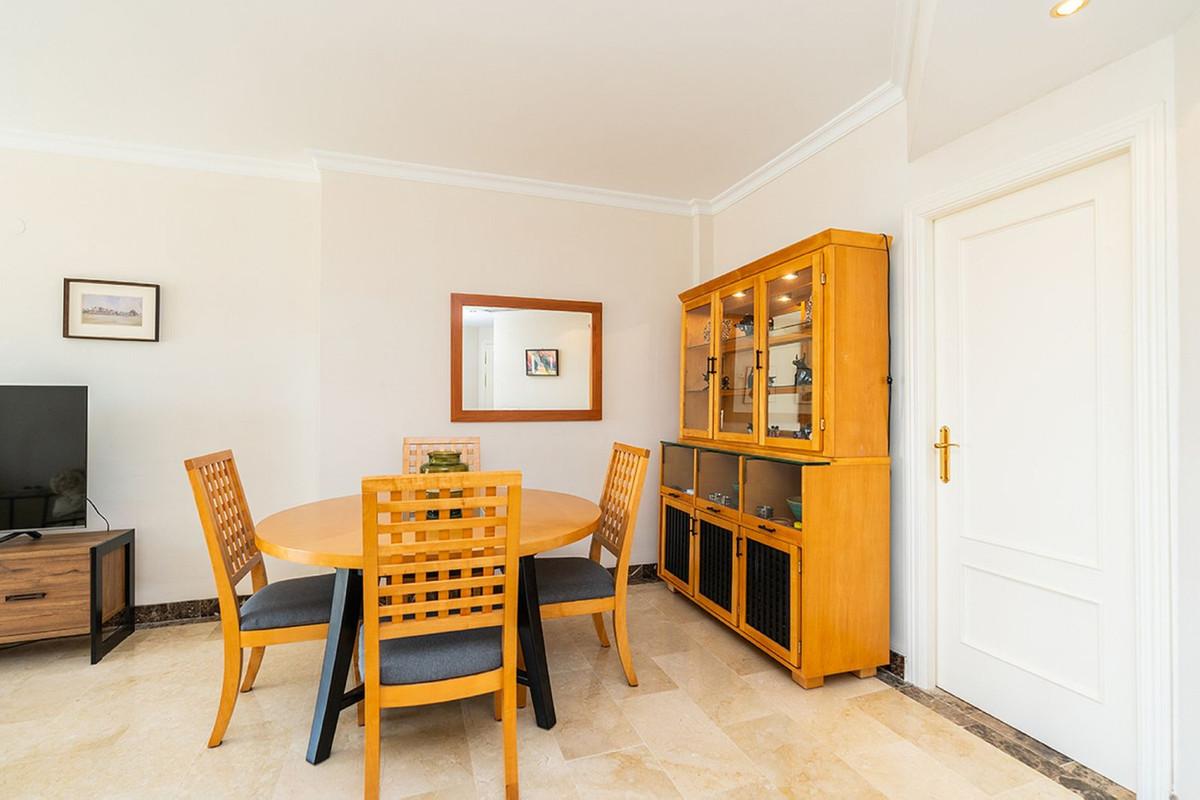 Appartement te koop in Bel Air | 2 slaapkamers H5078023