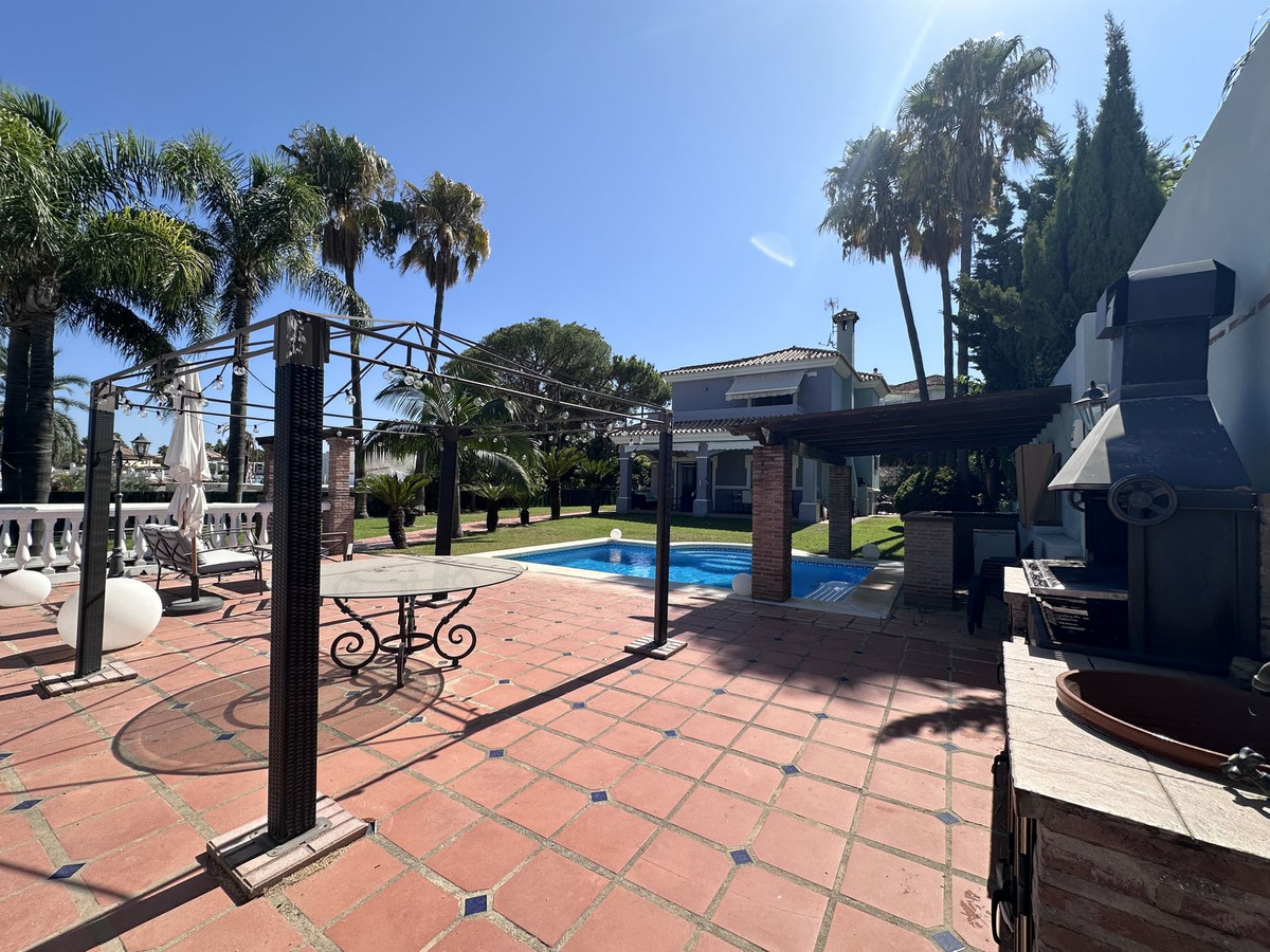 Huis te koop in Bel Air | 3 slaapkamers H5117947