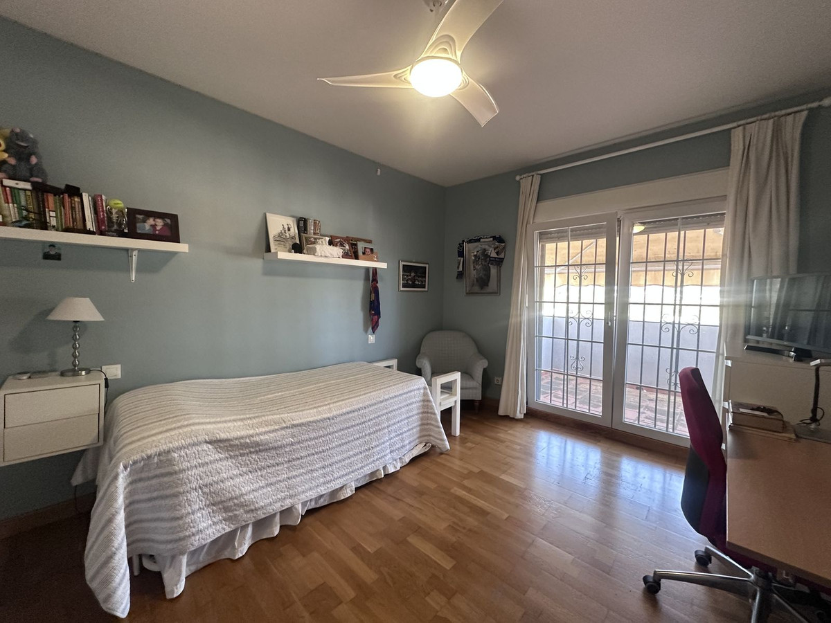 Huis te koop in Bel Air | 3 slaapkamers H5117947
