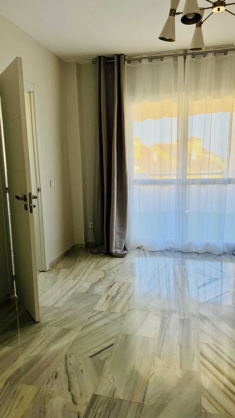 Penthouse te koop in Bel Air | 3 slaapkamers H5119675