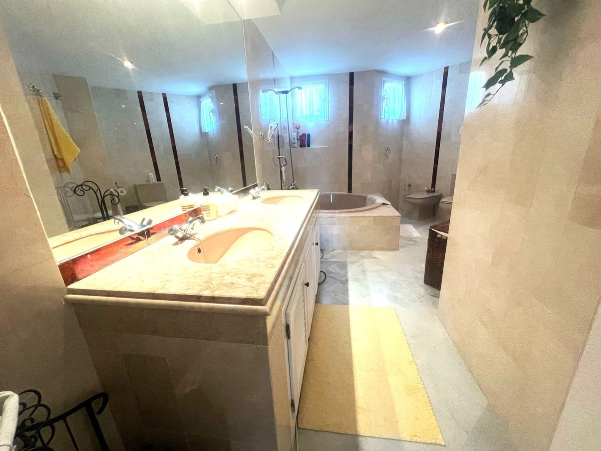 Penthouse Duplex te koop in Bel Air | 2 slaapkamers H5145916