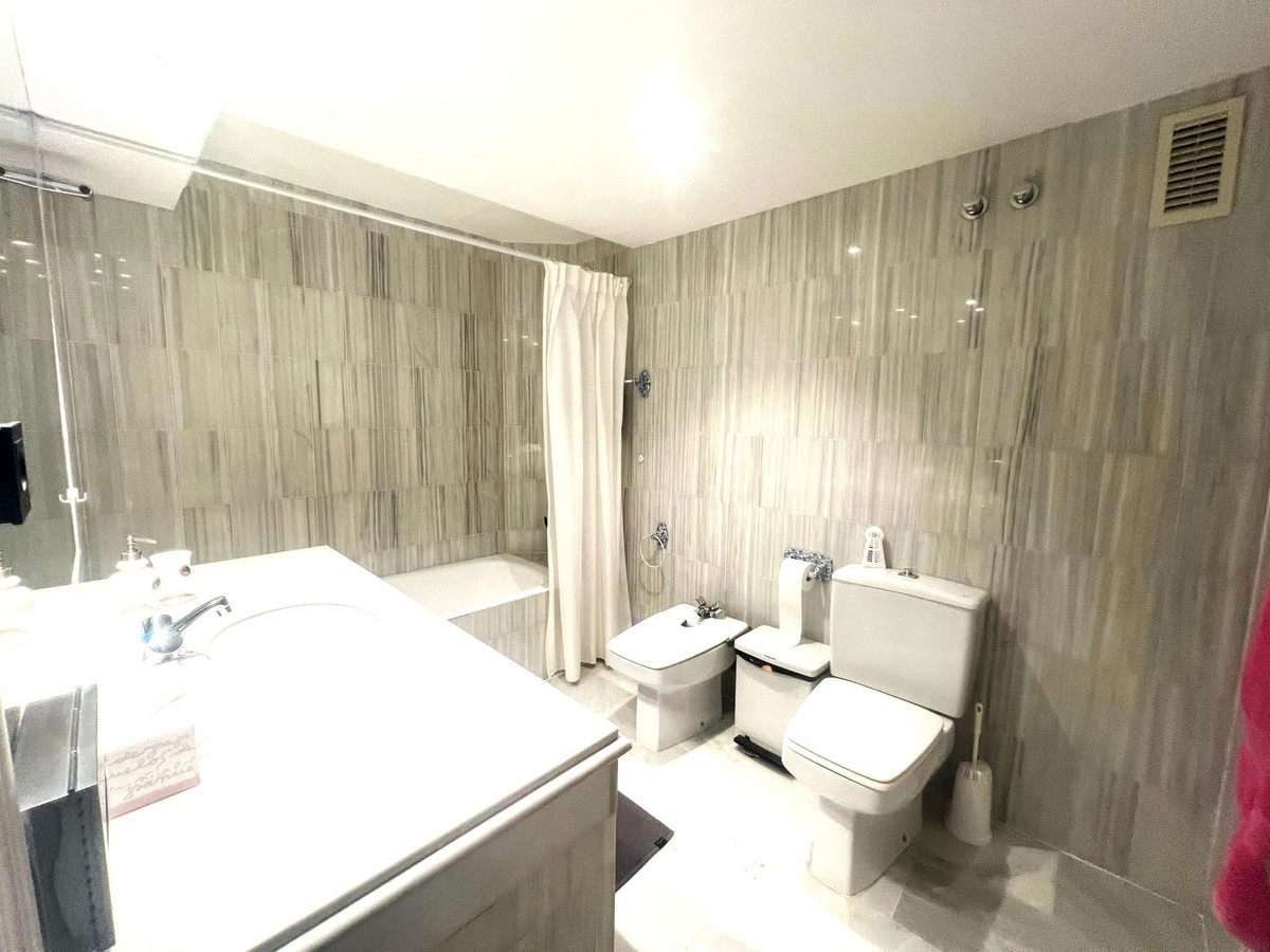 Penthouse Duplex te koop in Bel Air | 2 slaapkamers H5145916