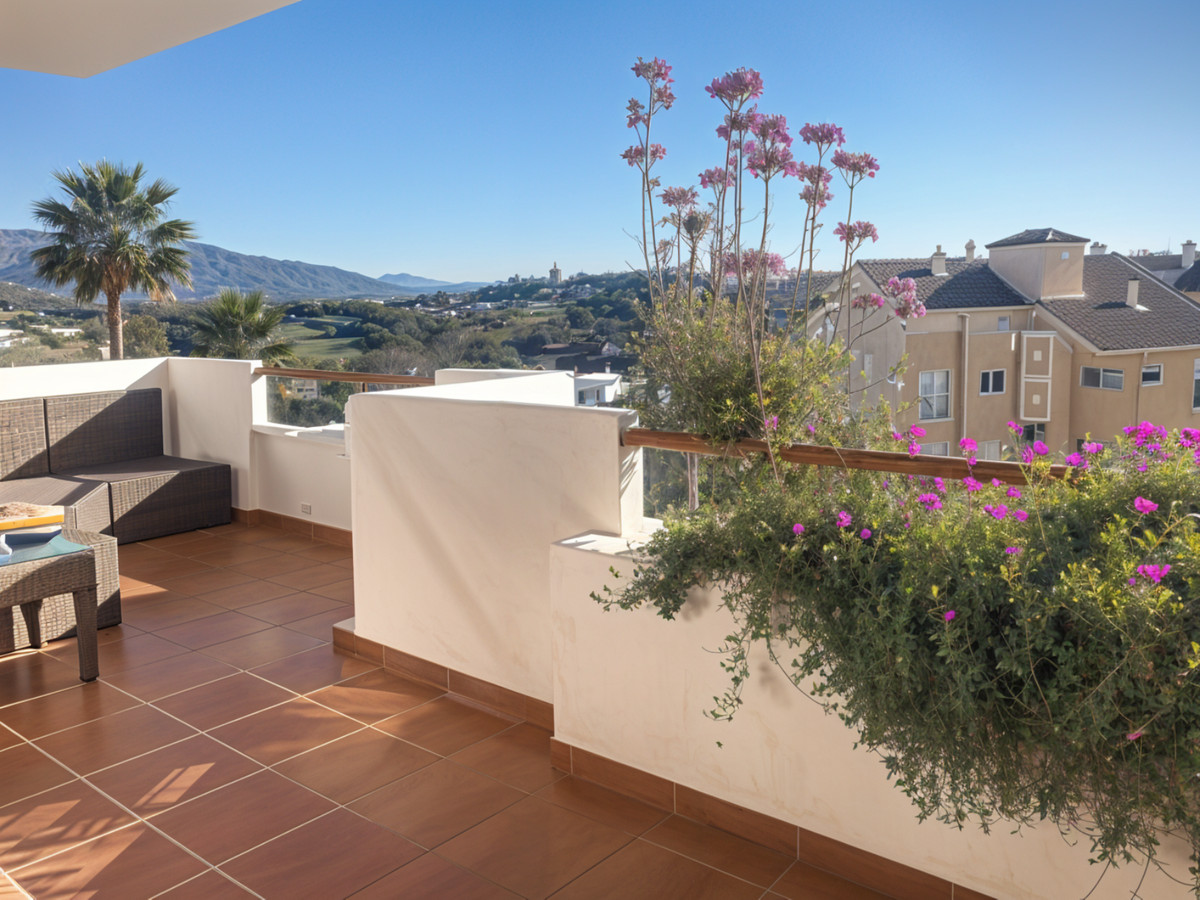 Appartement te koop in Bel Air | 2 slaapkamers H5153194