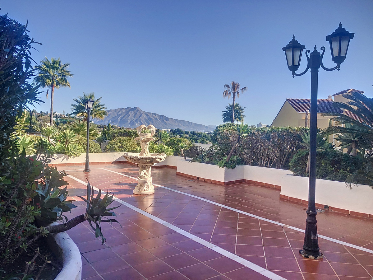 Appartement te koop in Bel Air | 2 slaapkamers H5153194