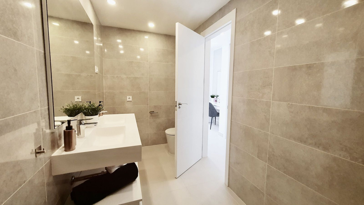 Appartement te koop in Bel Air | 2 slaapkamers H5238640