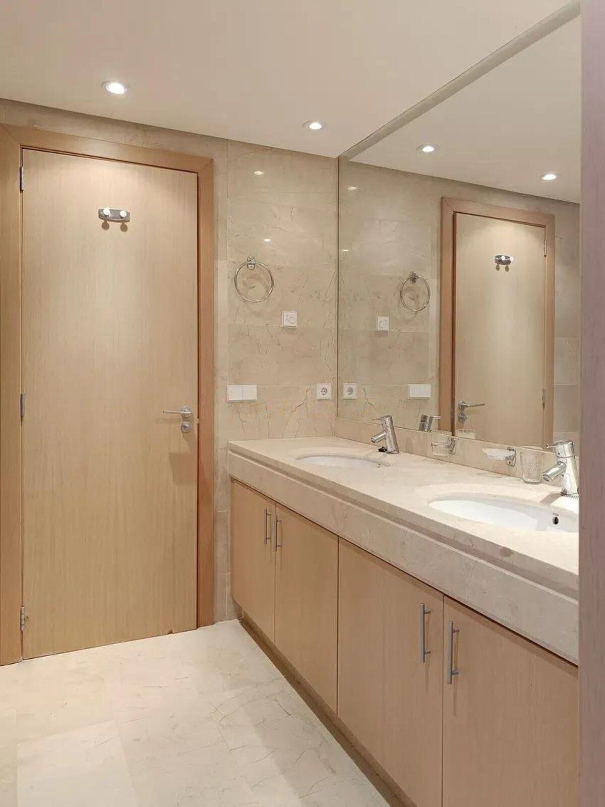 Penthouse te koop in Bel Air | 2 slaapkamers H5247895