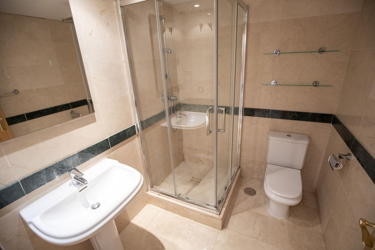 Appartement te koop in Bel Air | 2 slaapkamers H5250628