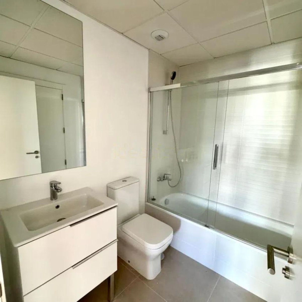 Appartement te koop in Bel Air | 2 slaapkamers H5258956