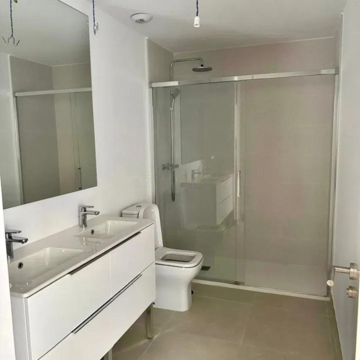 Appartement te koop in Bel Air | 2 slaapkamers H5258956