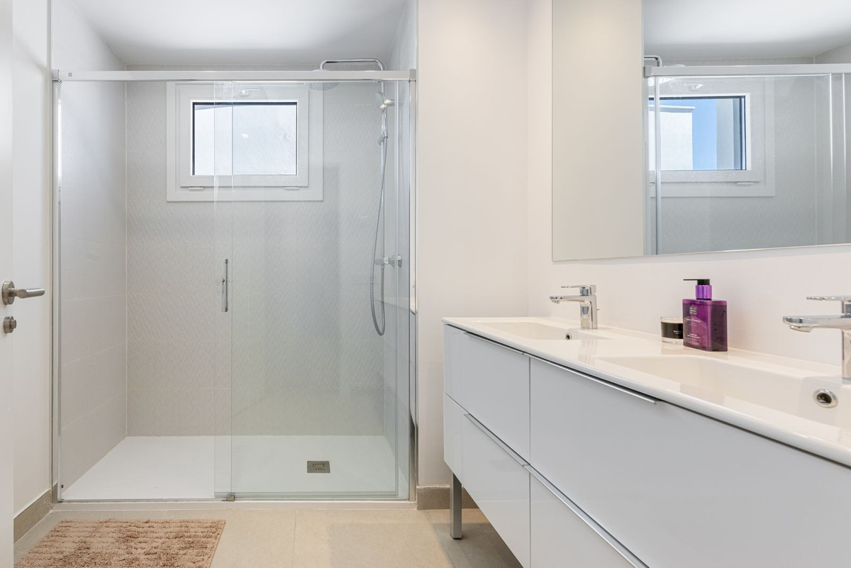 Penthouse Duplex te koop in Bel Air | 3 slaapkamers H5259166