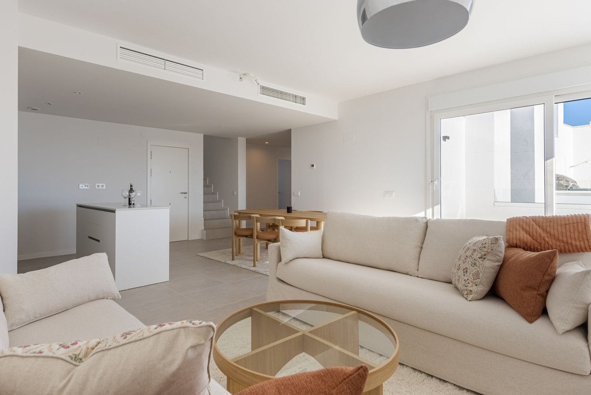 Penthouse Duplex te koop in Bel Air | 3 slaapkamers H5259166