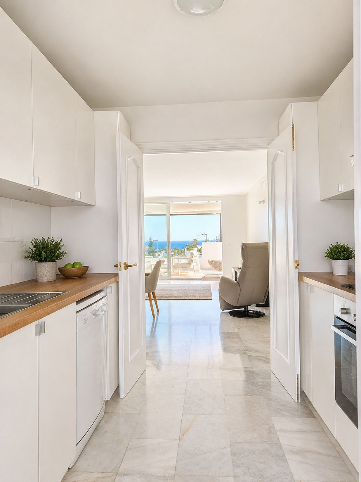 Appartement te koop in Bel Air | 2 slaapkamers H5462398