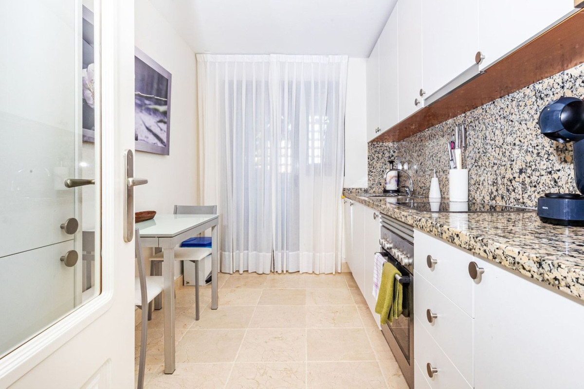 Appartement te koop in Benahavís | 2 slaapkamers H4853938