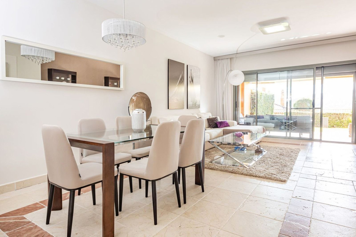 Appartement te koop in Benahavís | 2 slaapkamers H4853938