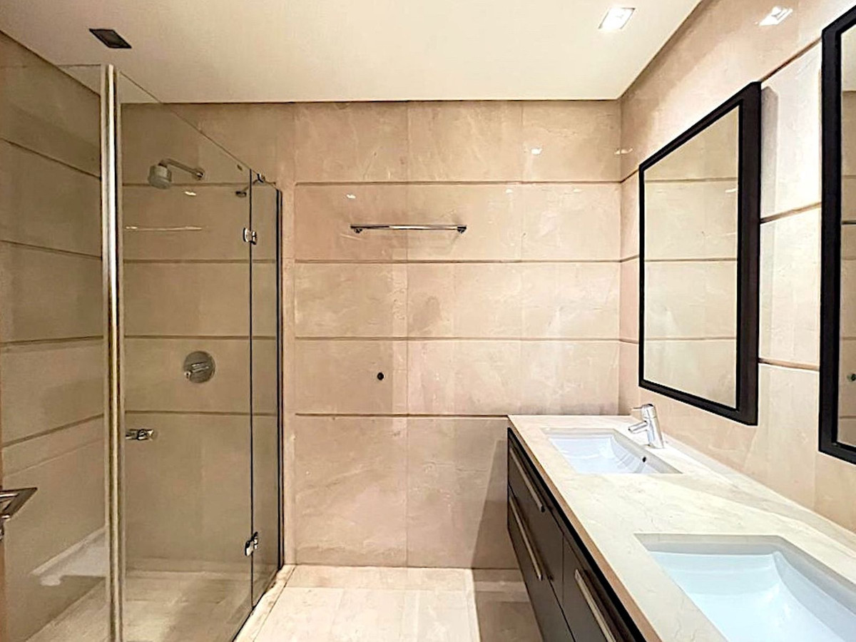 Apartment for sale in Benahavís | 3 bedrooms H4887955