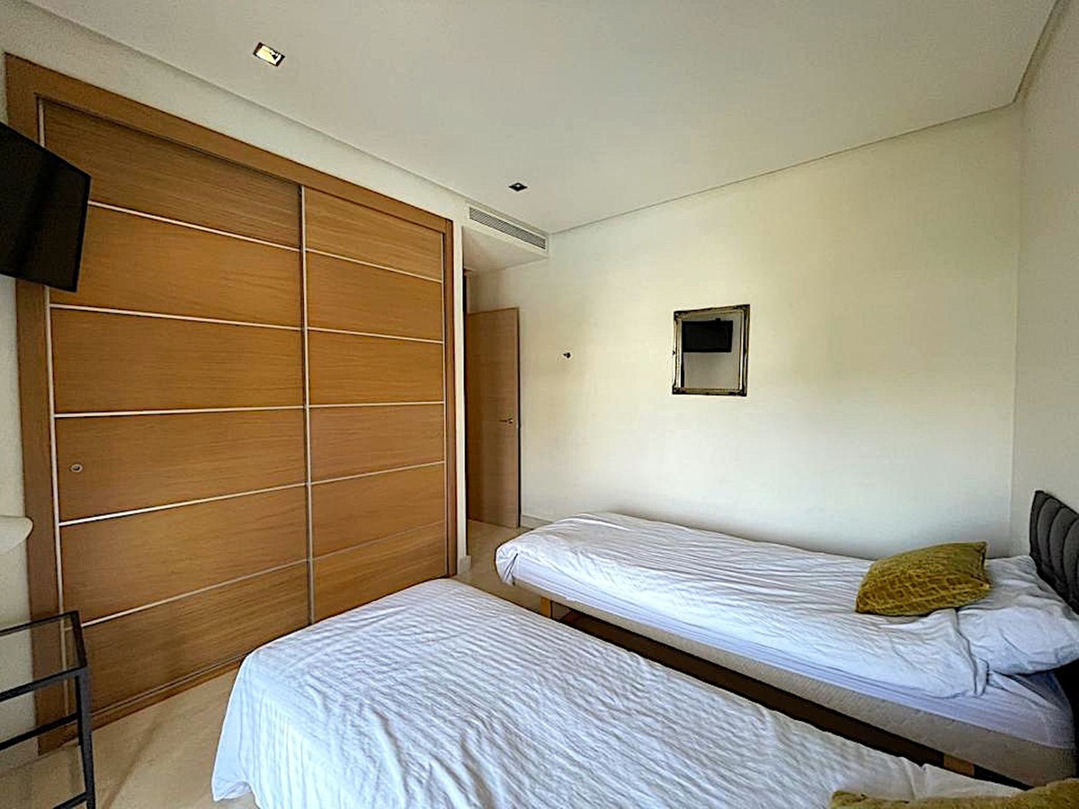 Apartment for sale in Benahavís | 3 bedrooms H4887955