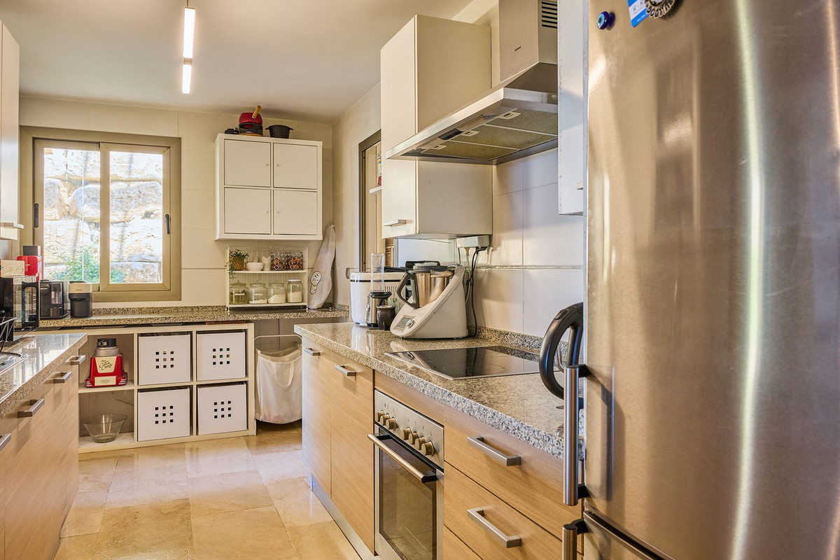 Appartement te koop in Benahavís | 3 slaapkamers H4994329
