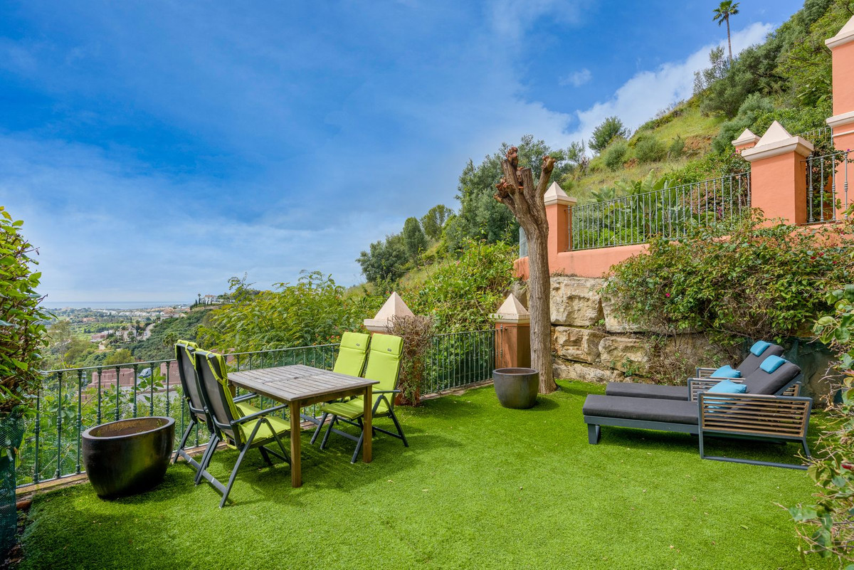 Appartement te koop in Monte Halcones | 2 slaapkamers H5015335