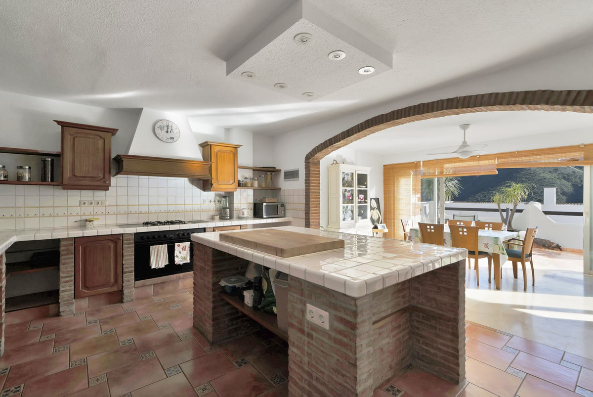 Property main view 4