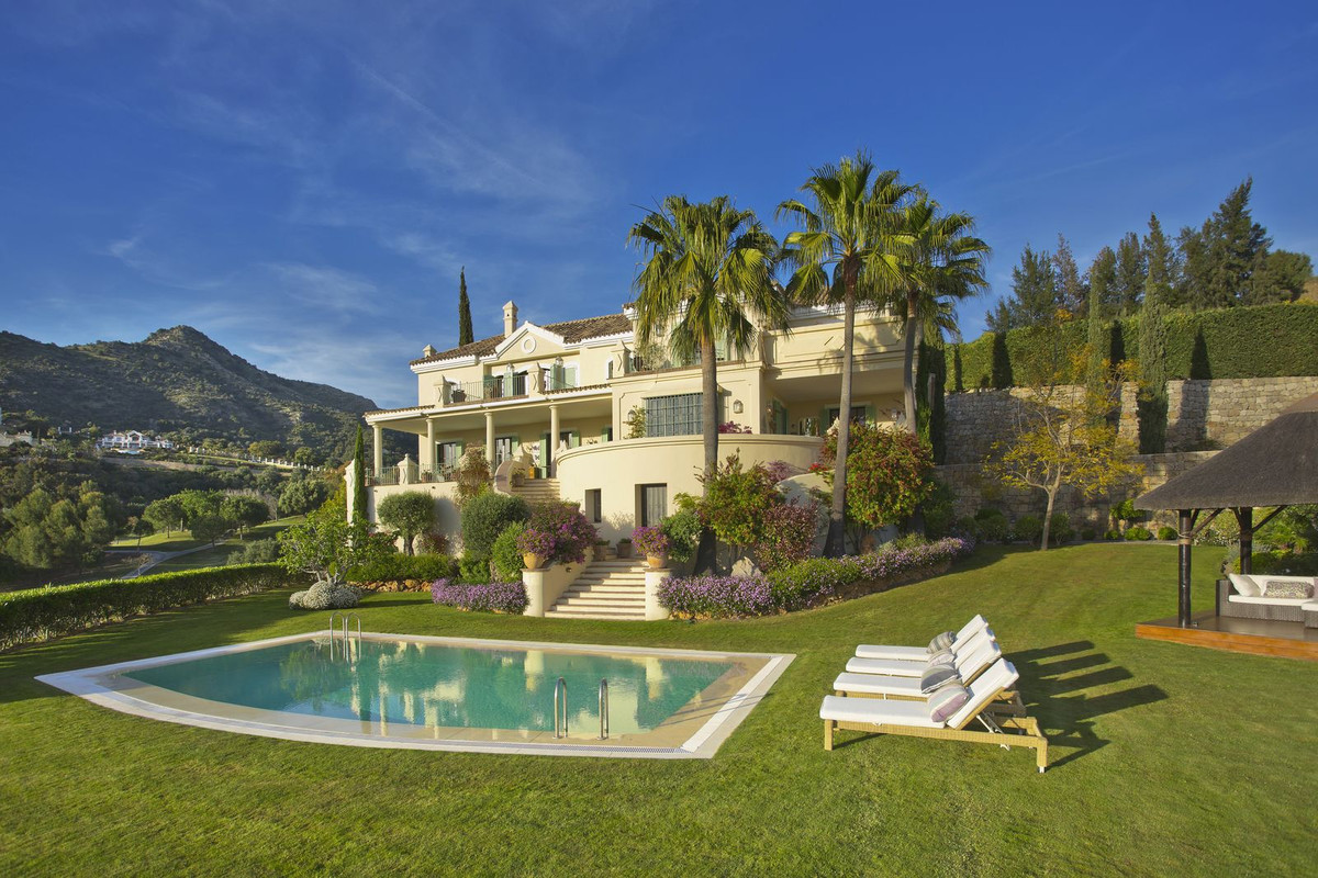 Detached Villa te koop in Benahavís | 8 slaapkamers H5050300