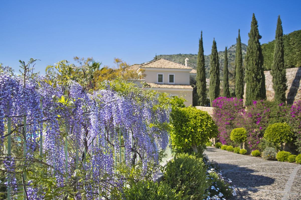 Detached Villa te koop in Benahavís | 8 slaapkamers H5050300