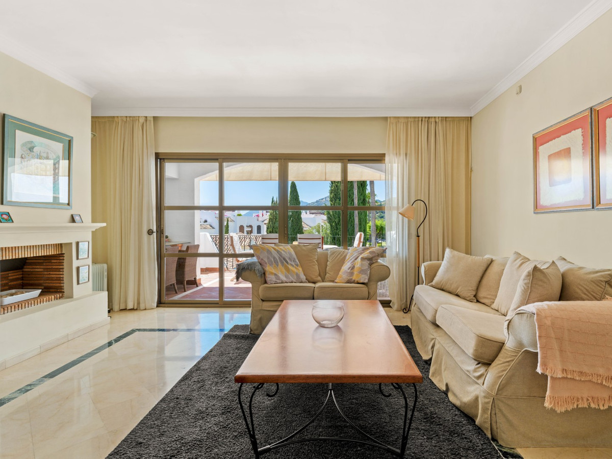 Appartement te koop in Los Arqueros | 3 slaapkamers H5050897