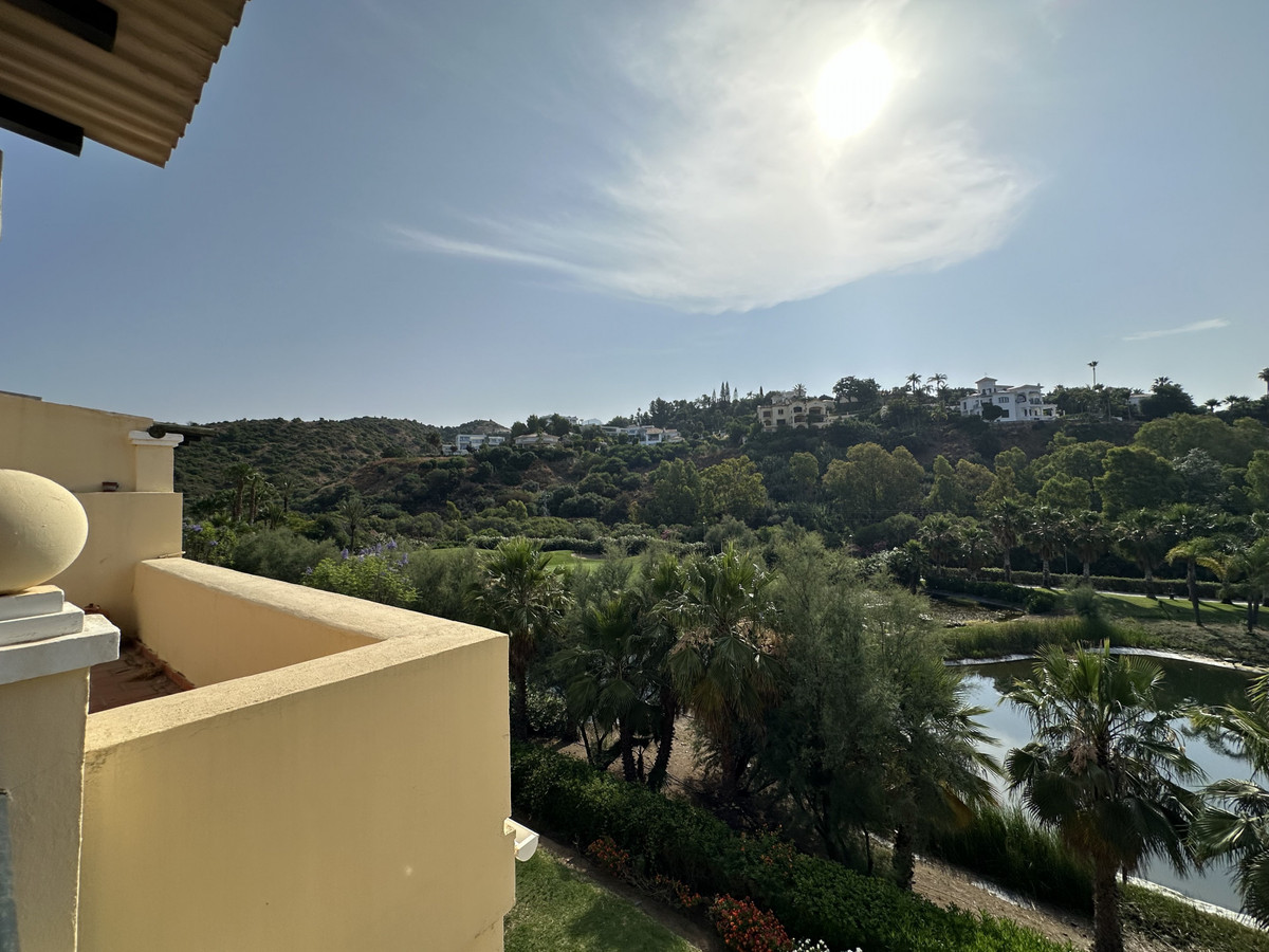 Penthouse te koop in Benahavís | 2 slaapkamers H5070574